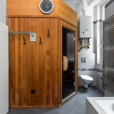 Sissi With Sauna